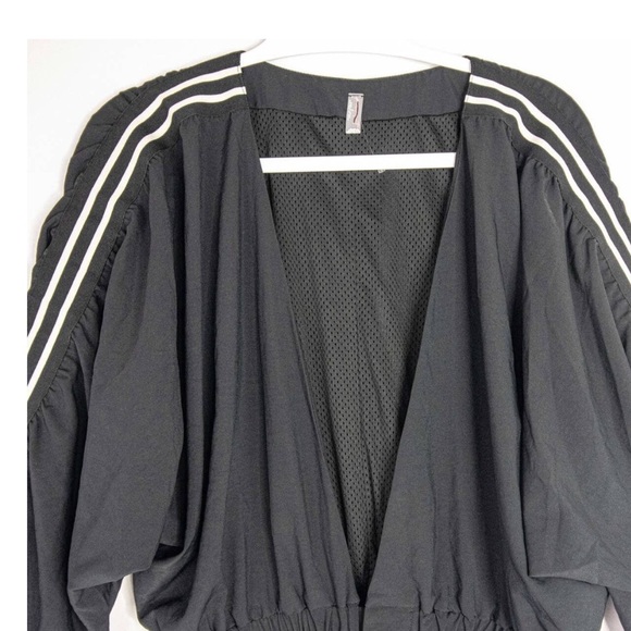 New Free People Movement Rory Romper Black Tracksuit Shorts Long Sleeves size S - Picture 3 of 5